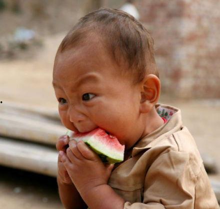 吃瓜小帅男,揭秘校园里的“瓜王”传奇