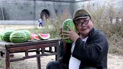 皇帝吃瓜不给钱