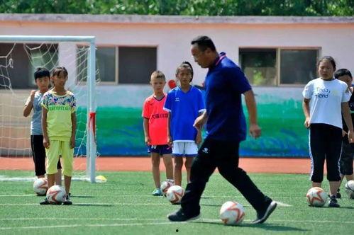 费县体育老师吃瓜,一场校园风波背后的真相